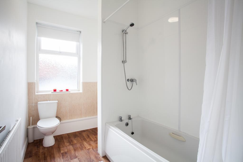 1 Fitzhamon Embankment Apartments Opposite Principality Stadium - Long Stay Offer คาร์ดิฟฟ์ ห้อง รูปภาพ